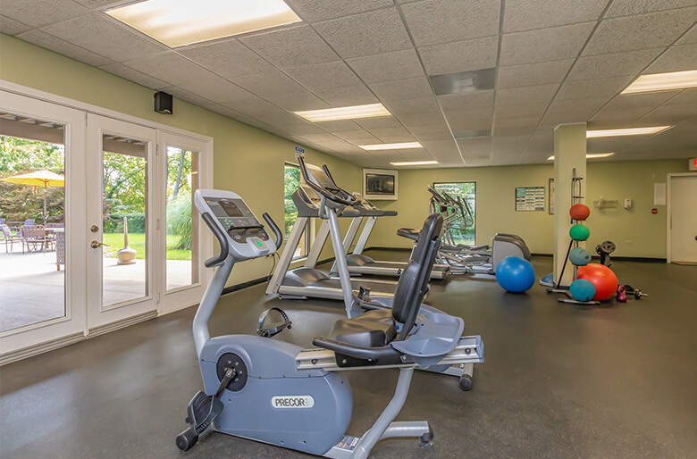 Amenities Kingston Pointe Apartments in Knoxville, TN